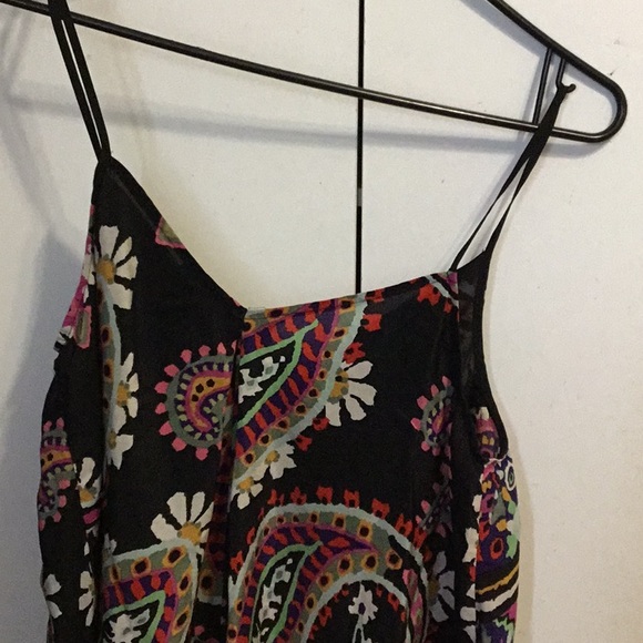 Flowing blouse/cami 4 items for $20❤️ - Picture 2 of 3